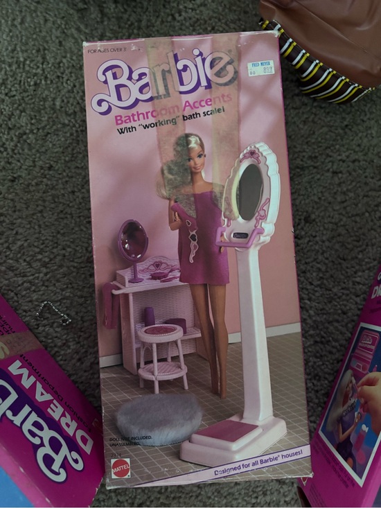 Barbie Other - Vintage Barbie Pink Bathroom Accents Playset